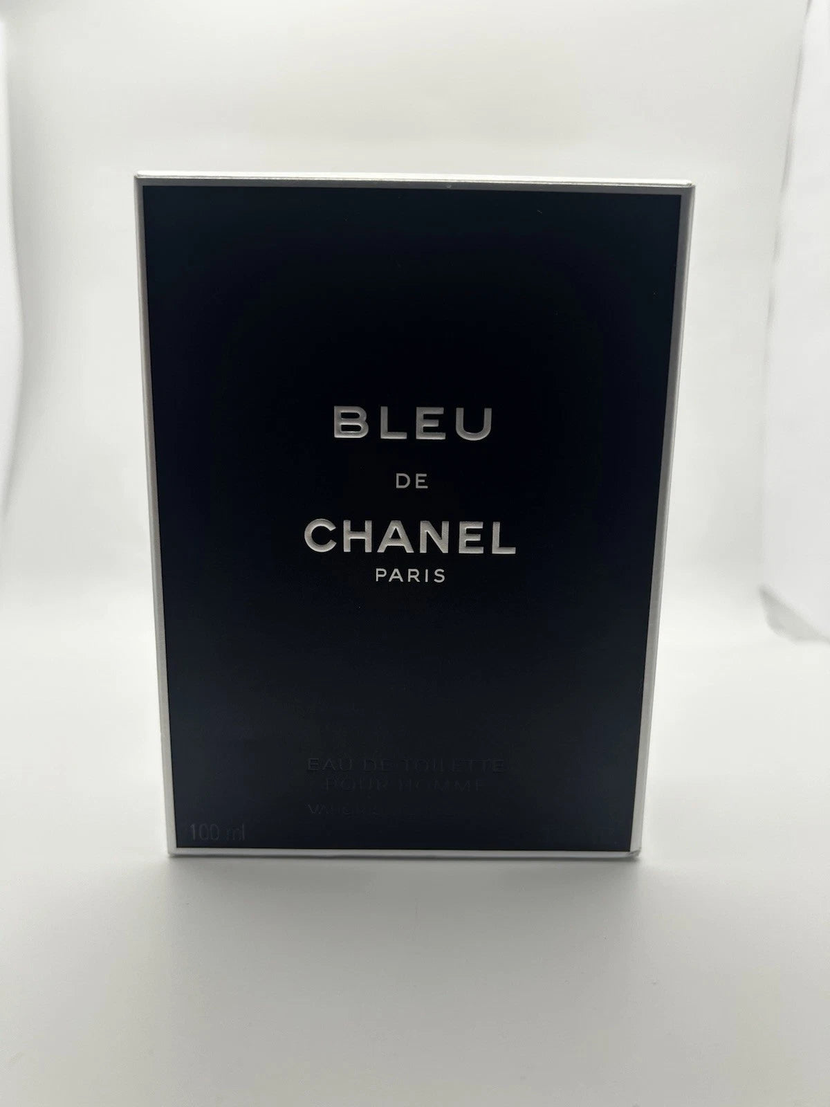 Chanel Bleu de Chanel Eau de Toilette Spray for Men – 100ml / 3.4 fl oz